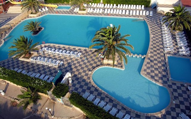 Villaggio Pineta al Mare - Campground