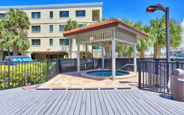 Land's End 1-206 Bay Front-premier