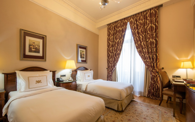 Pera Palace Hotel