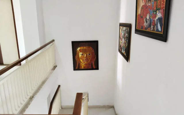 DeJati House