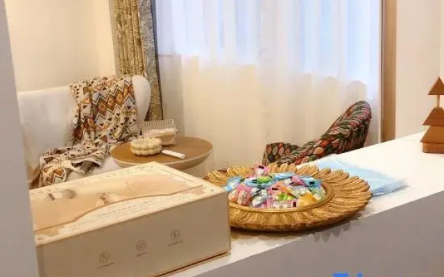 Shier Meisu Apartment (Qingyuan Road)