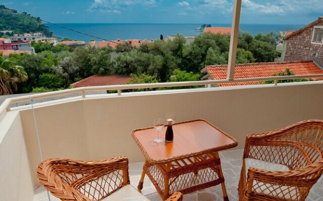 Medin Apartments