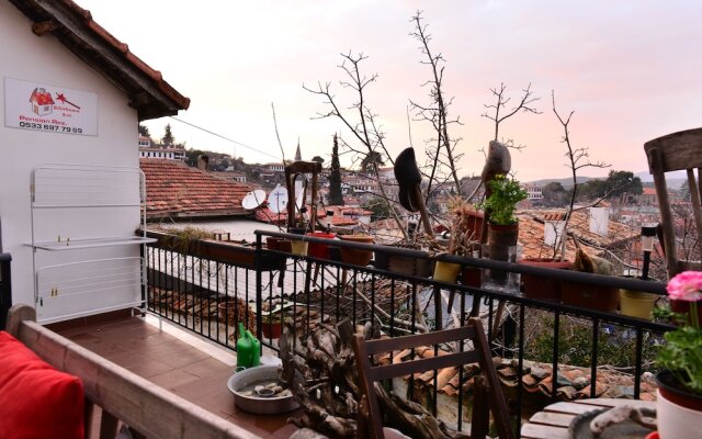Sihirbazin Evi