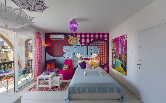 Castle Holiday Apartments