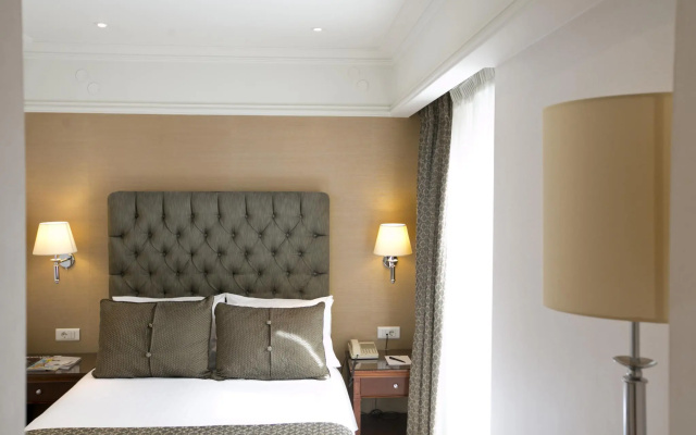 Hera Hotel
