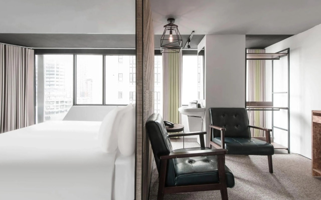 Calligraphy Greenway Hotel