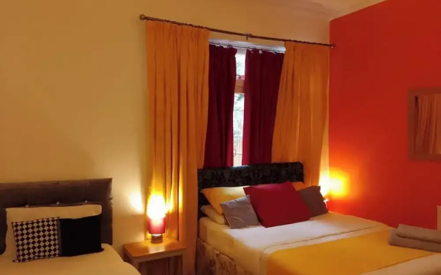 2 Bedroom Exec Suite-sleeps 7-pets-parking-wifi