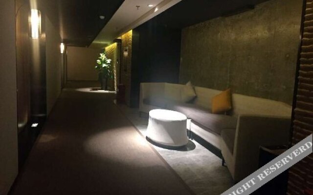 Yueshe Hotel (Near Cancer Hospital & Xiaogou Subway Station)