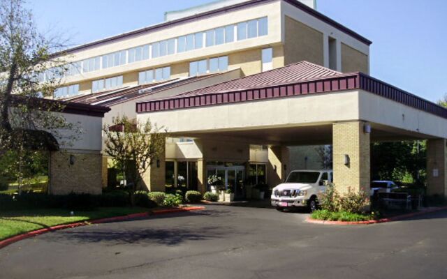 Ramada by Wyndham Shreveport Airport