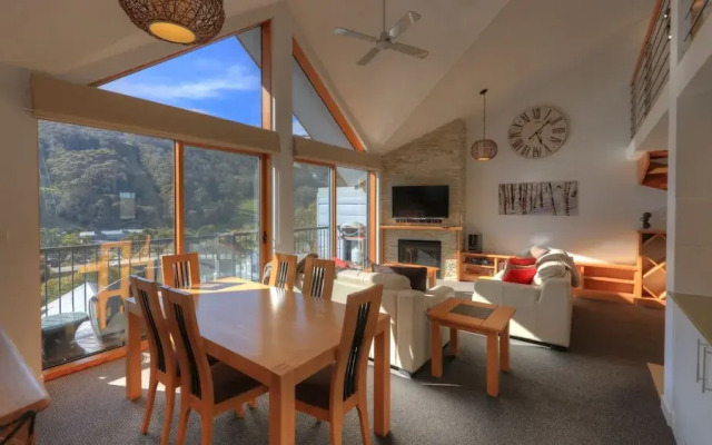 Snowgoose Apartments