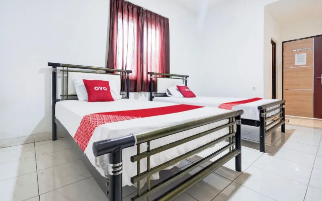 Hotel O Rappocini Near Rsia Paramount