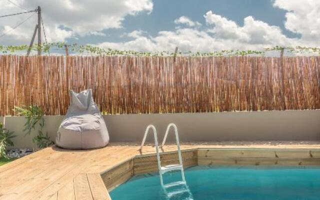 Cozy House with Pool near Beach