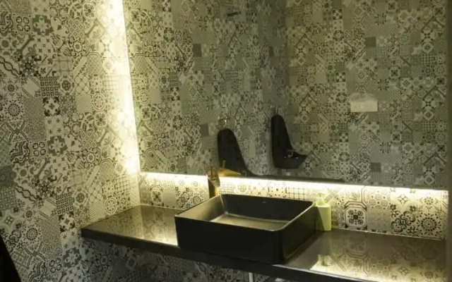 Hotel Nikhil Regency