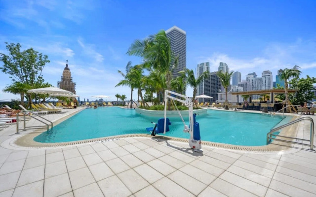 Delightful 3br in Downtown Miami