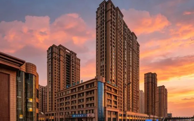 HanTing Hotel (Kaifeng Daxue) – Outside – Kaifeng