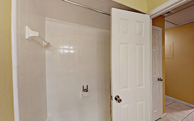 7 Saint Augustine - 2 Bedroom Condo