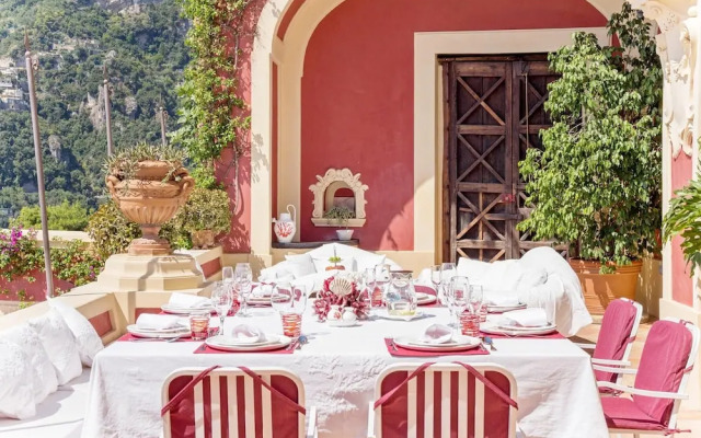 Palazzo Santa Croce in Positano
