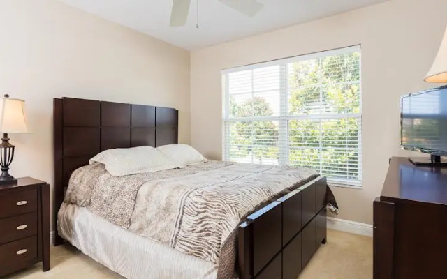 Four-Bedroom Townhouse by Haq Homes