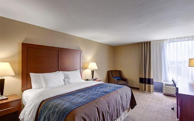 Comfort Inn and Suites Plano East