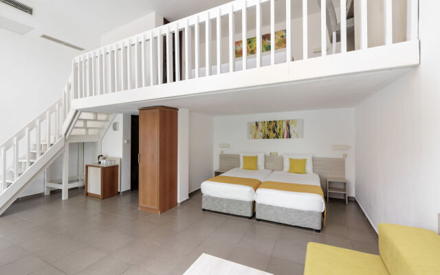 AluaSun Helios Beach – All Inclusive