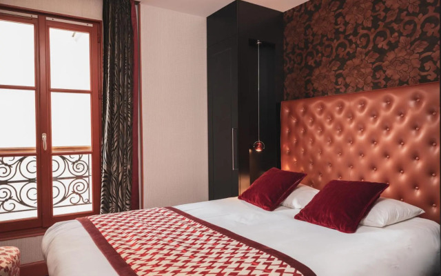 Hotel Le Petit Paris