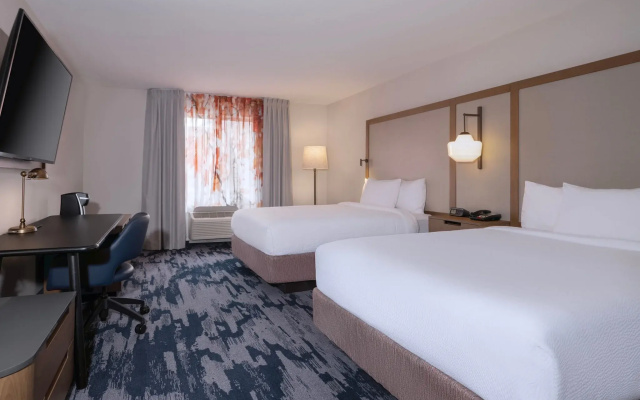 Fairfield Inn and Suites by Marriott Denton