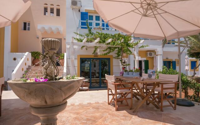 Pyrgos Beach Hotel Apartments