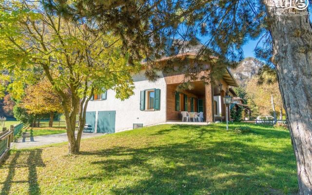 Villa Acero - Villa With Private Garden