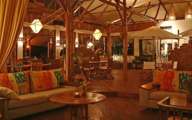 Nature Lodge