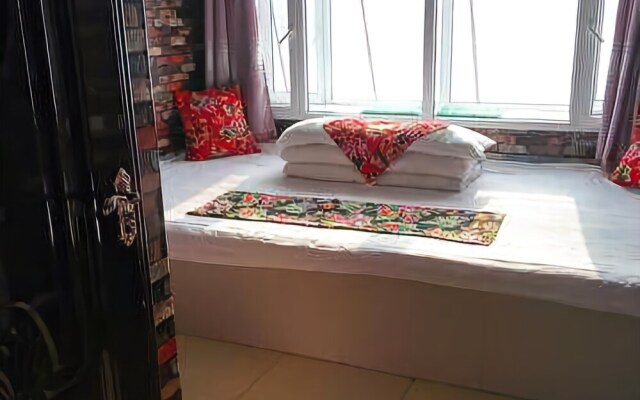 Wuchang Xuegu Another Home Hotel