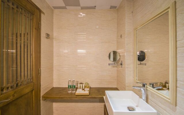 Hua Zhu Fansu Yunju Homestay