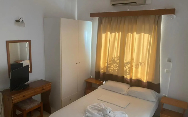 Eleni Palace