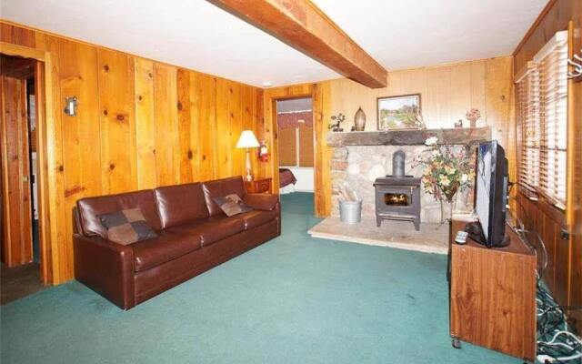 Bear Snugglin' By Big Bear Cool Cabins
