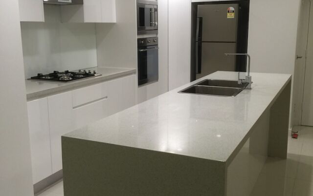 Four bedrooms Apartment