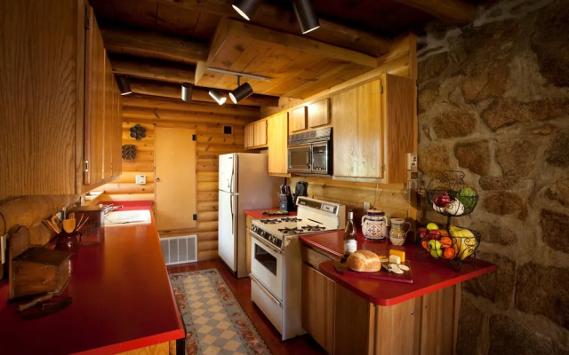 Alpine Village Suites
