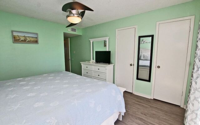 Seascape 102 - 2 Br condo