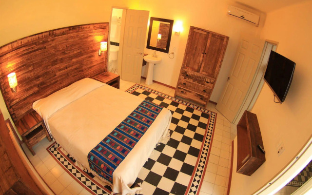 LA FE Hotel and Arts