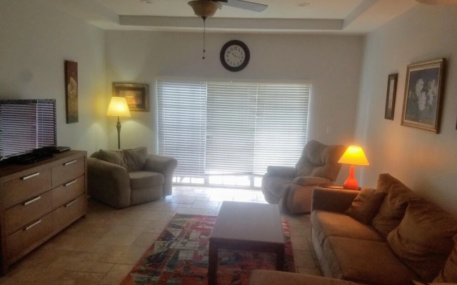 Vistalmar Two Bedroom Deluxe Apartment