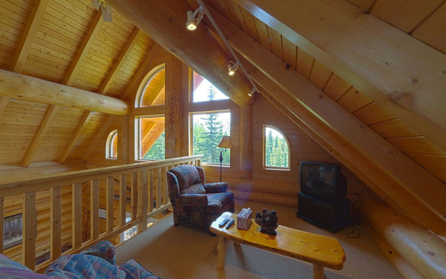 Salmon Catcher Lodge