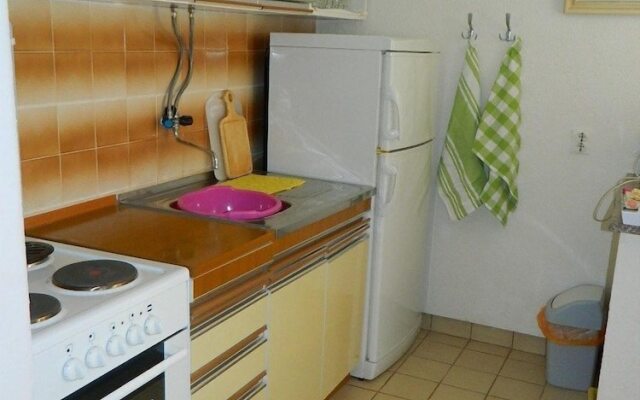 Apartment and Room Darinka