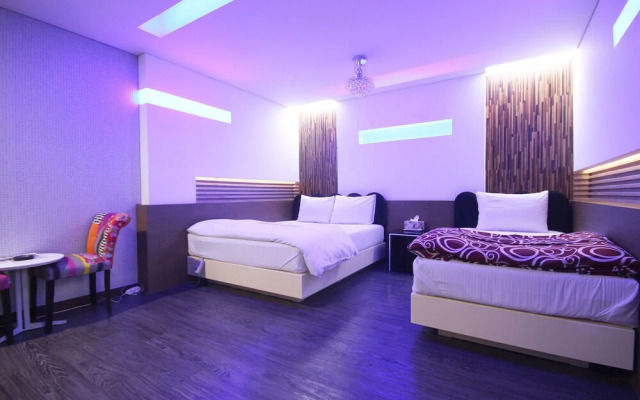 Gyeongsan Instar Hotel