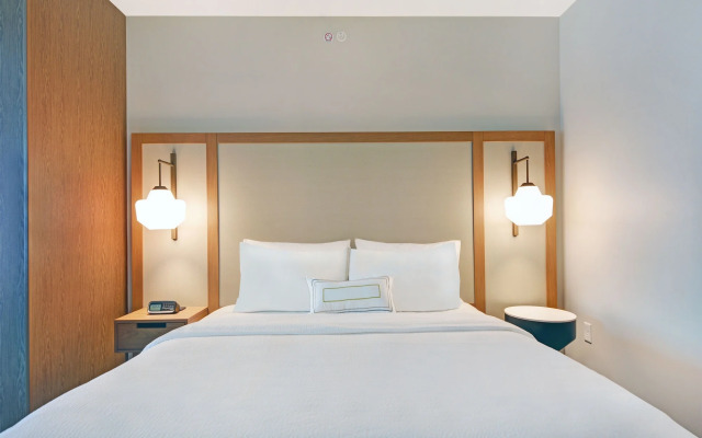 Fairfield Inn & Suites by Marriott Houston NASA/Webster