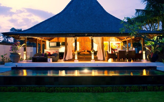Majapahit Beach Villas