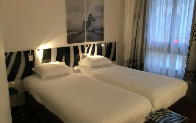 Hotel Le Cardinal Rueil Centre