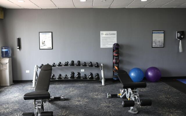 Holiday Inn Chicago-Oakbrook by IHG