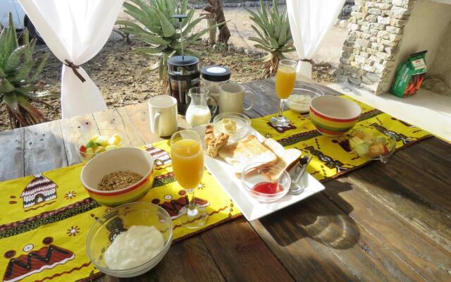 Foxy Crocodile Bush Lodge & Kruger Safari's - No Loadshedding
