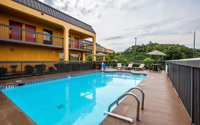 Quality Inn Airport - Southeast