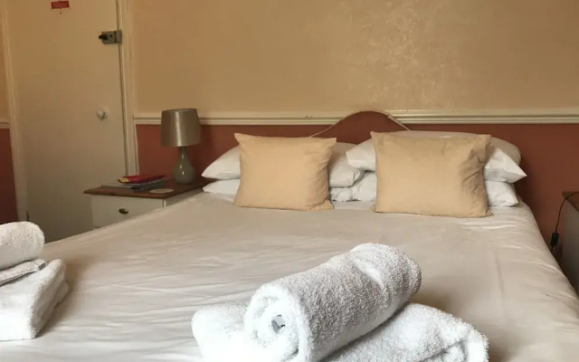 The Arbour Hotel