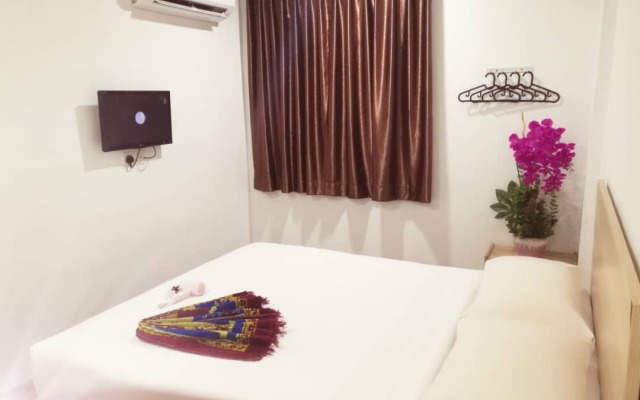 N City Hotel