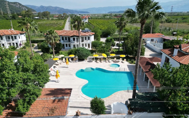 Club Mel Holiday Resort